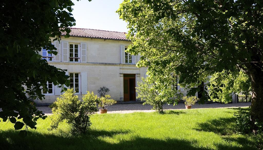 مبيت وإفطار Saint-Maurice-de-Tavernole Le Vieux Noyer المظهر الخارجي الصورة
