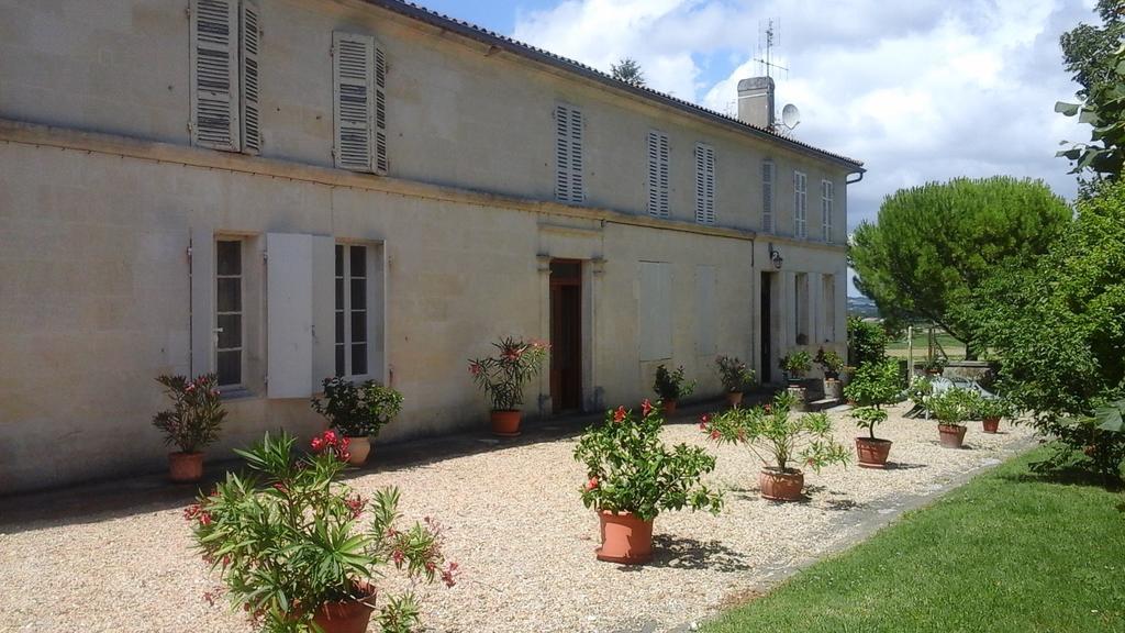 مبيت وإفطار Saint-Maurice-de-Tavernole Le Vieux Noyer المظهر الخارجي الصورة